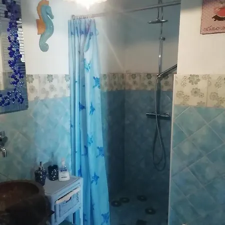 Casa Vacanze Con Piscina Punta Lizzu * La Caletta