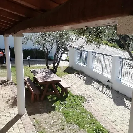 Casa Vacanze Con Piscina Punta Lizzu Apartamento *