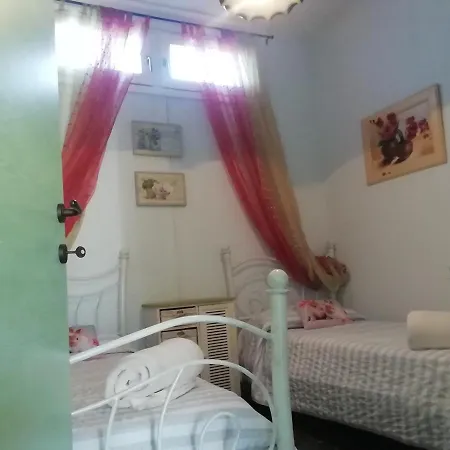 Casa Vacanze Con Piscina Punta Lizzu Apartamento La Caletta
